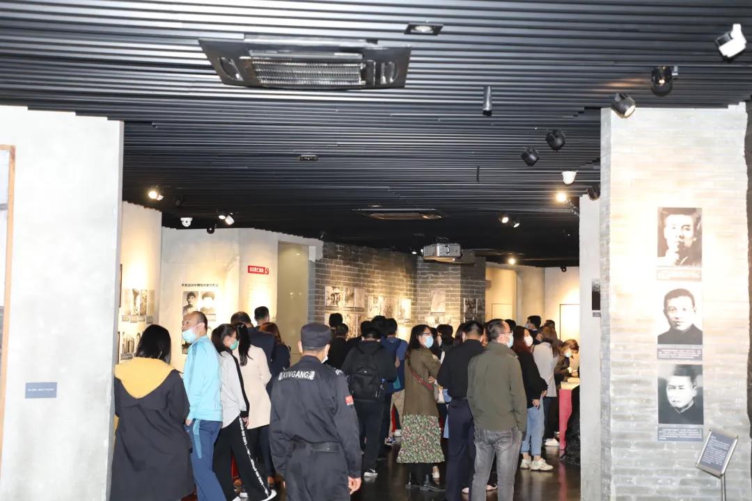 “联心”党建助燃高质量发展 ——龙腾国际将党的建设嵌入公司治理推进改革发展纪实