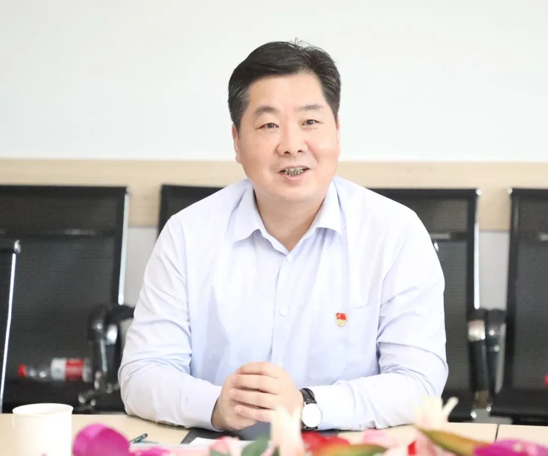 讲政策、送服务苏州市检察院党组书记、检察长李军一行走访调研龙腾国际 讲政策、送服务苏州市检察院党组书记、检察长李军一行走访调研龙腾国际